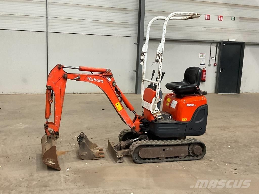 Kubota K 008-3 ミニ油圧ショベル 7t以下（ミニユンボ・ミニディガー）