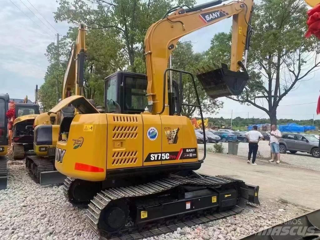 Sany SY 75 C 大型油圧ショベル12t以上（パワーショベル・ユンボ）