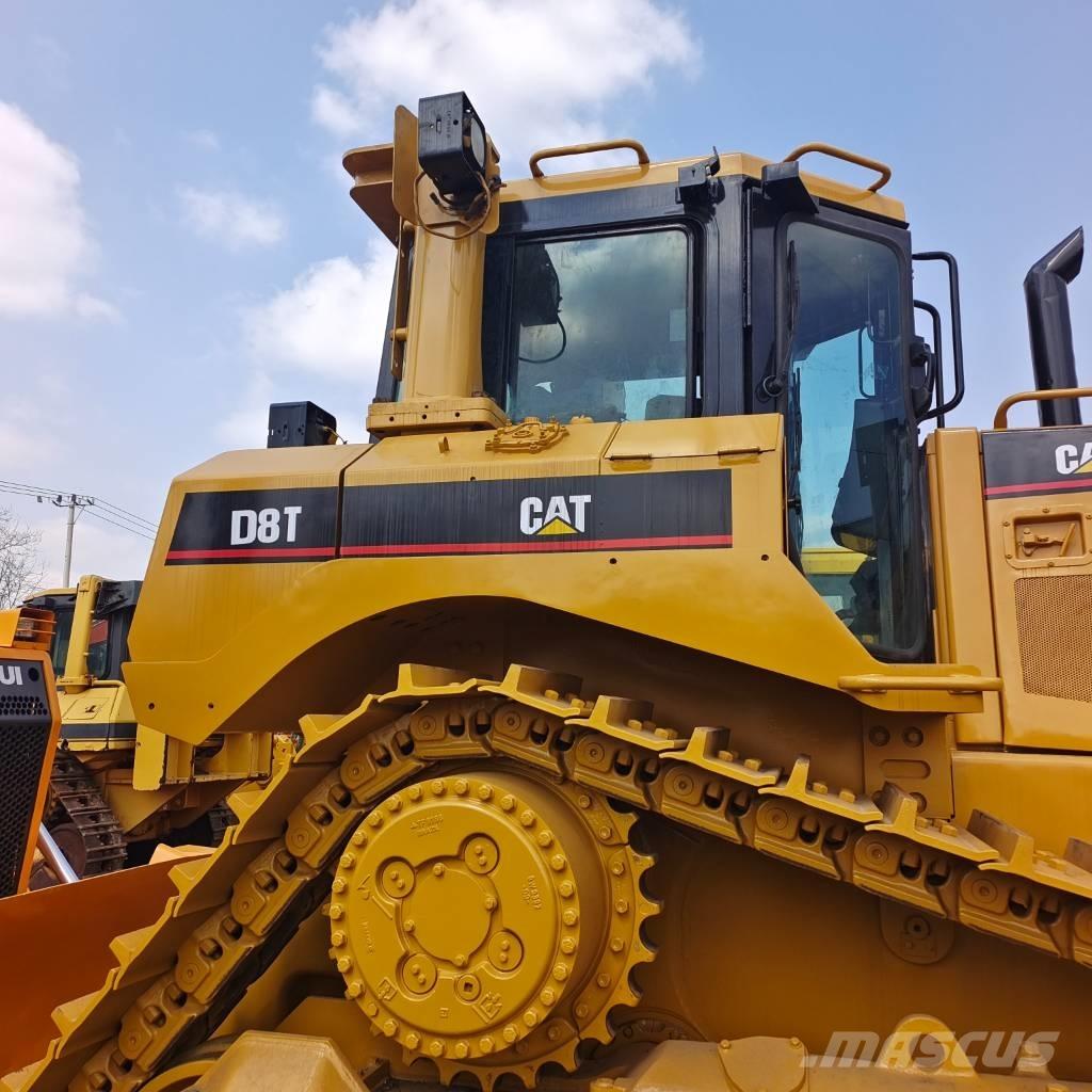 CAT D 8 T ブルドーザー