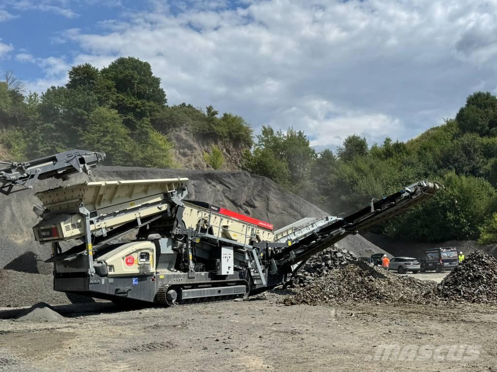 Metso ST 2.8 E 自走式スクリーン