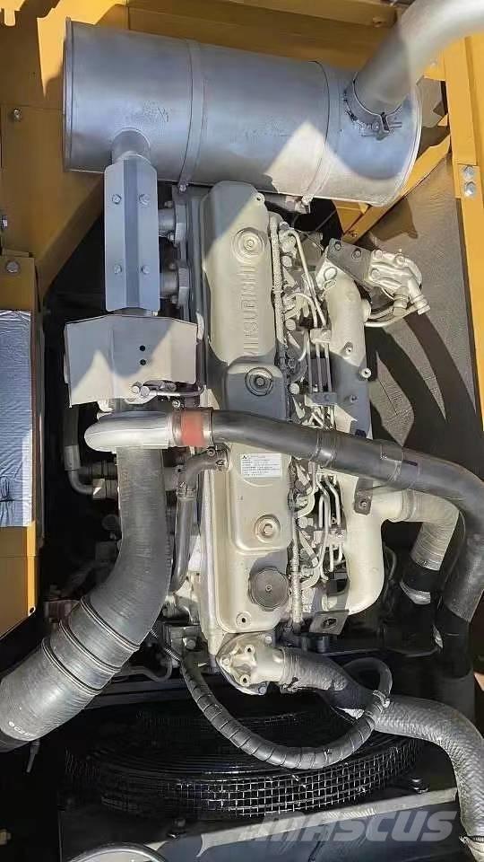 Sany SY 215 大型油圧ショベル12t以上（パワーショベル・ユンボ）