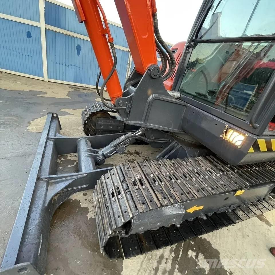 Doosan DX60-9C ミニ油圧ショベル 7t以下（ミニユンボ・ミニディガー）