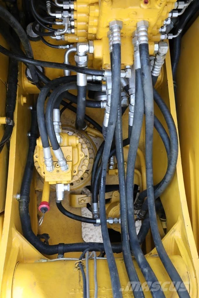 Komatsu PC 130-7 大型油圧ショベル12t以上（パワーショベル・ユンボ）