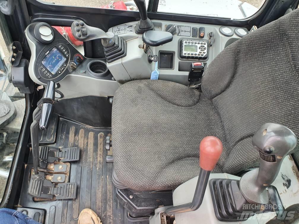 Bobcat E 55 ミニ油圧ショベル 7t以下（ミニユンボ・ミニディガー）