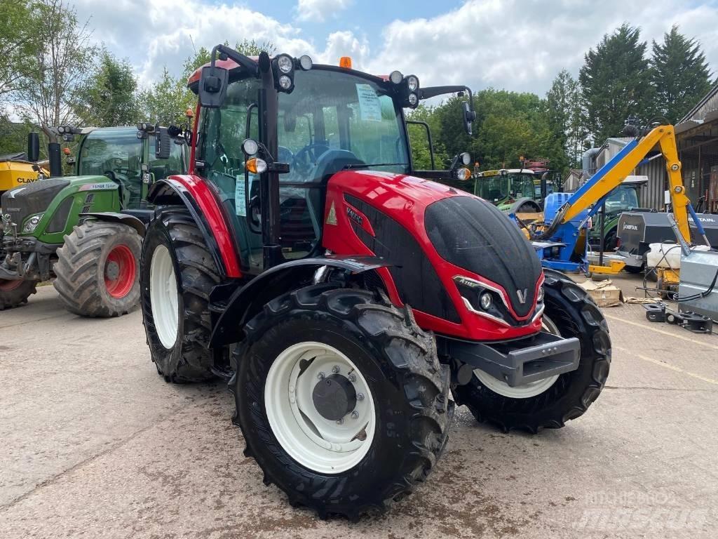 Valtra A 115 MH4 トラクター