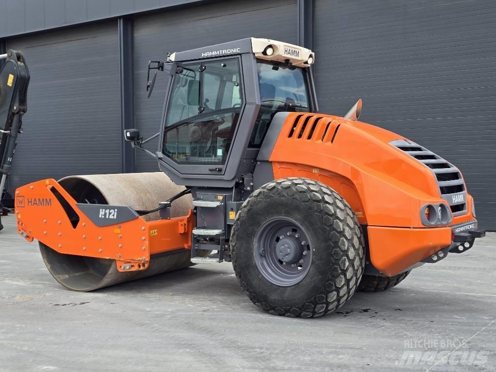 Hamm HD 120 i コンバインドローラ