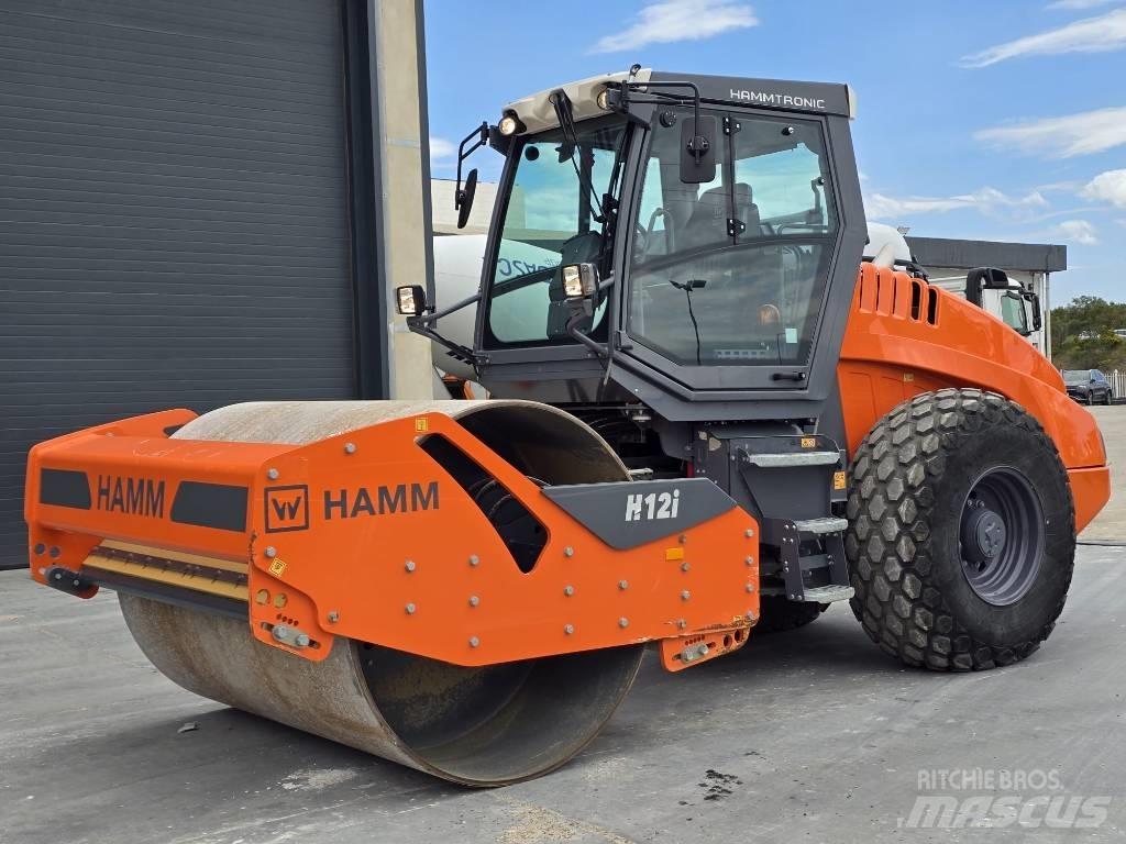 Hamm HD 120 i コンバインドローラ