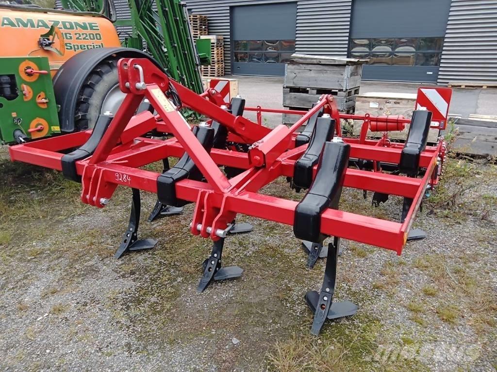 Horsch Terrano 3 FX カルチベーター