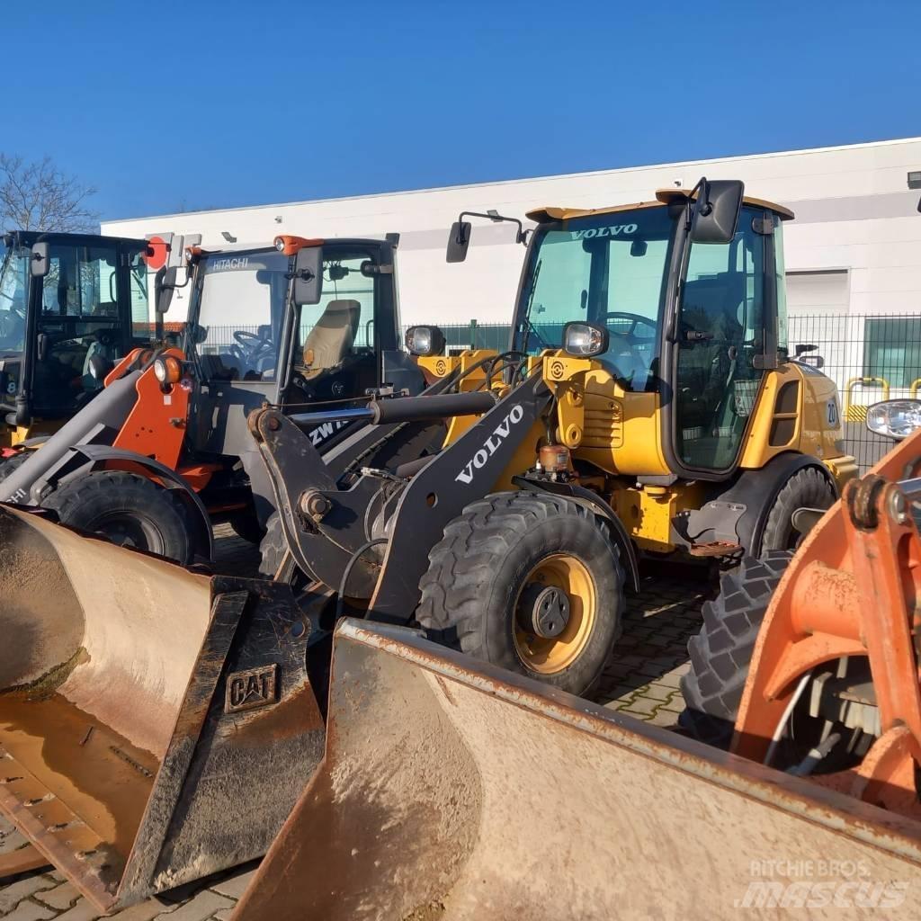 Volvo L 28 F ホイールローダー・タイヤショベル