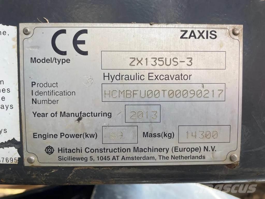 Hitachi ZX135US-3 大型油圧ショベル12t以上（パワーショベル・ユンボ）