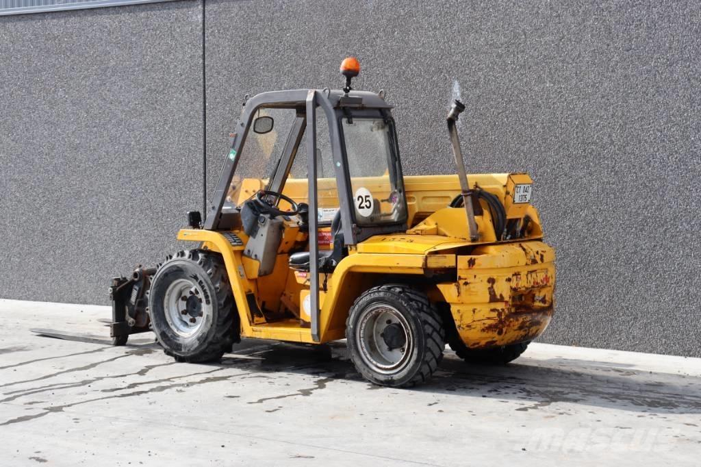 Manitou BT 420 テレスコーピックハンドラー