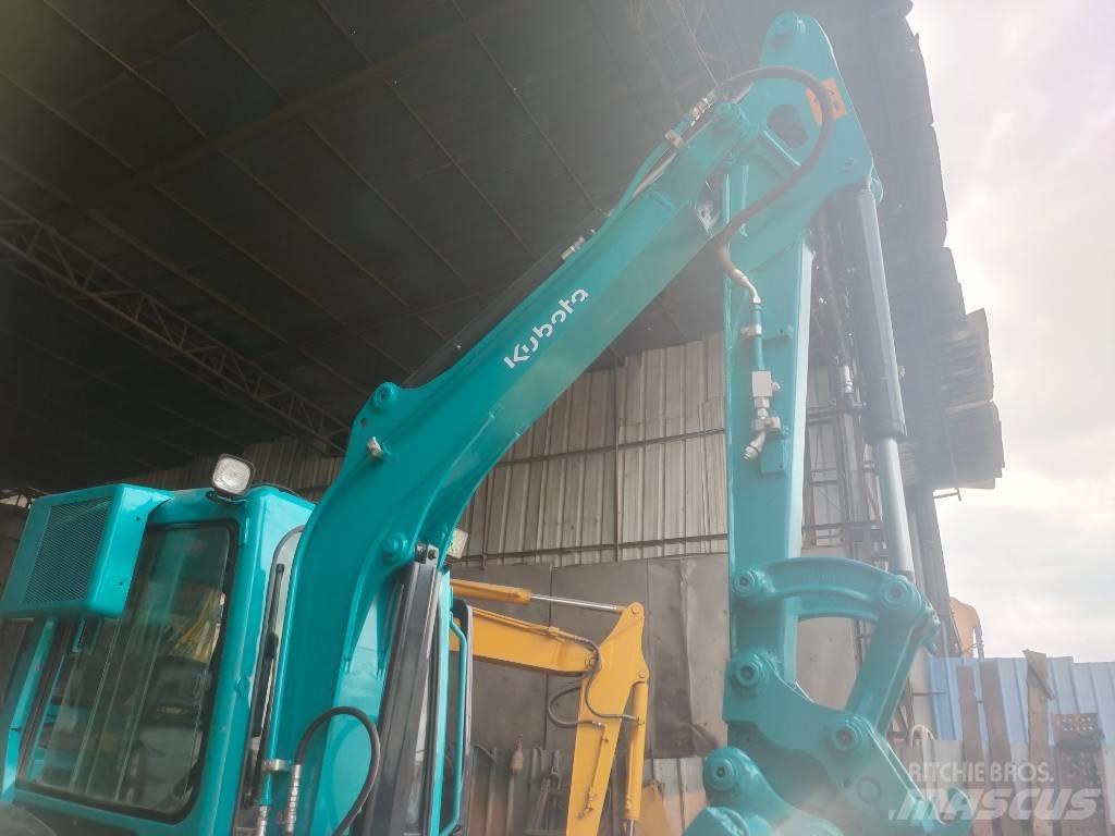 Kubota U 35 大型油圧ショベル12t以上（パワーショベル・ユンボ）