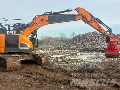 Doosan DX 235 LCR-5 大型油圧ショベル12t以上（パワーショベル・ユンボ）