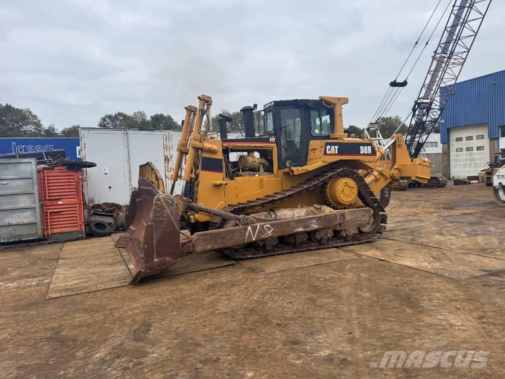 CAT D 8 N ブルドーザー