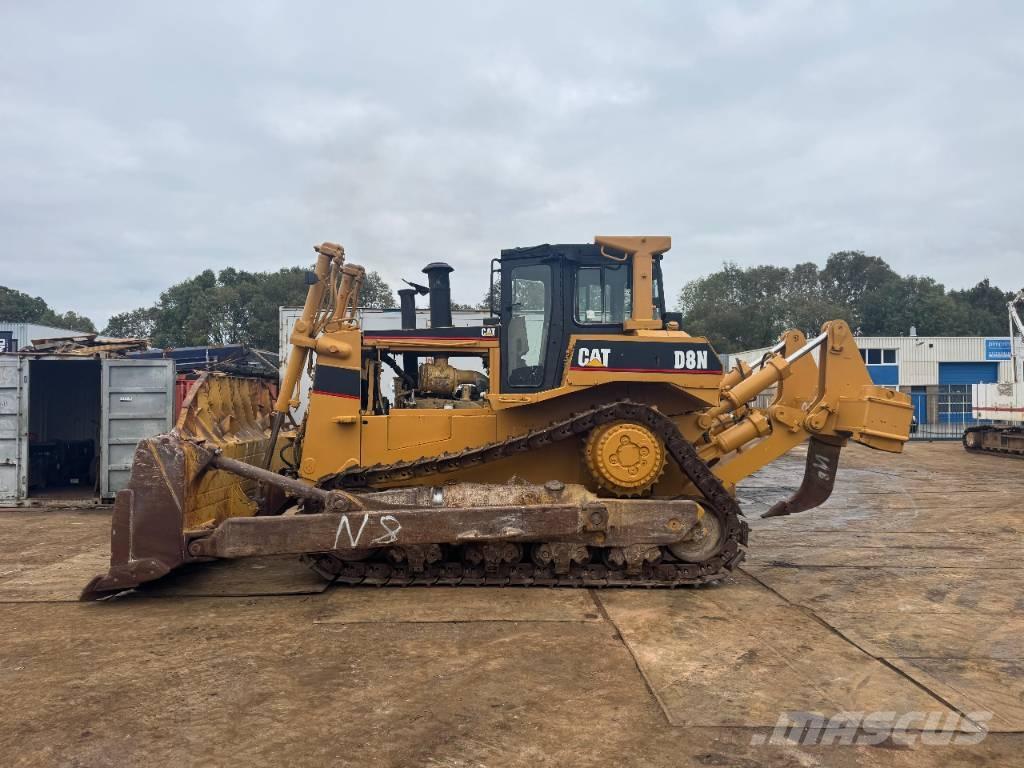 CAT D 8 N ブルドーザー