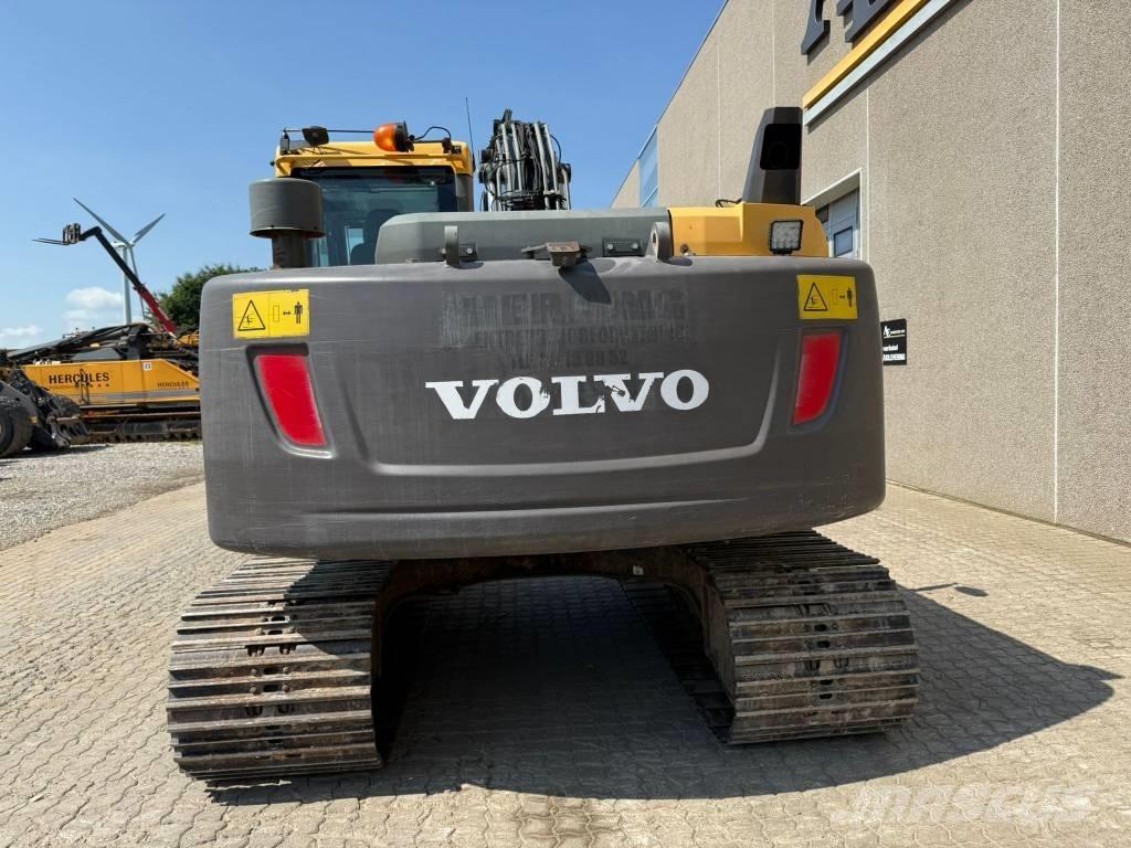 Volvo EC 140 DL 大型油圧ショベル12t以上（パワーショベル・ユンボ）