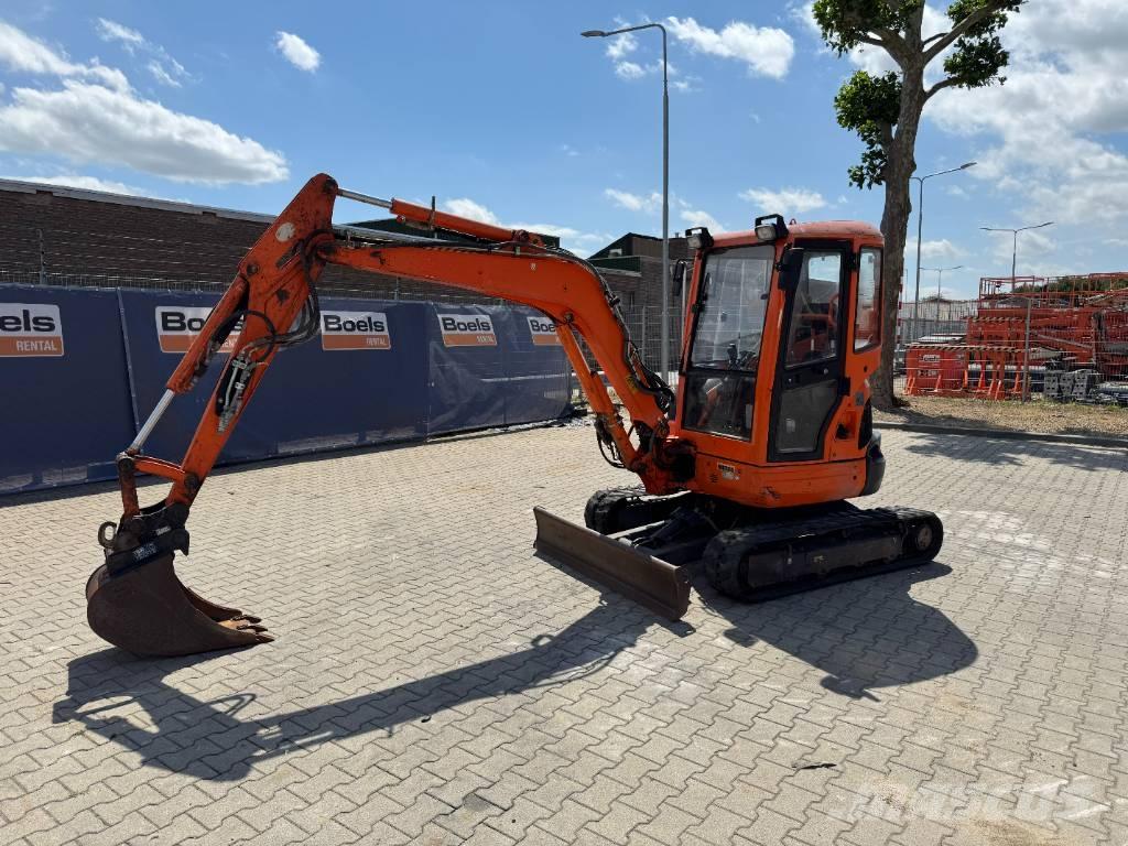 Kubota U35-3A3 ミニ油圧ショベル 7t以下（ミニユンボ・ミニディガー）