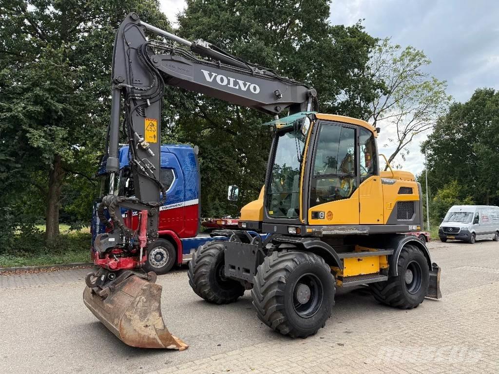 Volvo EW140D ホイール式油圧ショベル（パワーショベル・ユンボ・バックホー）