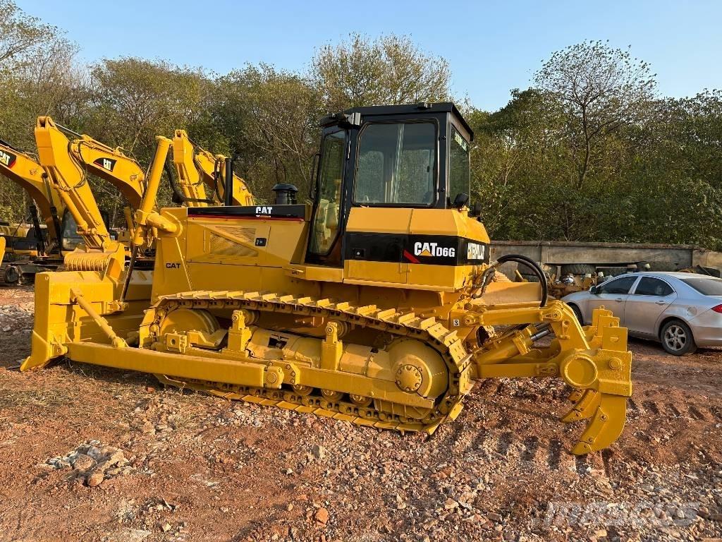 CAT D6G ブルドーザー