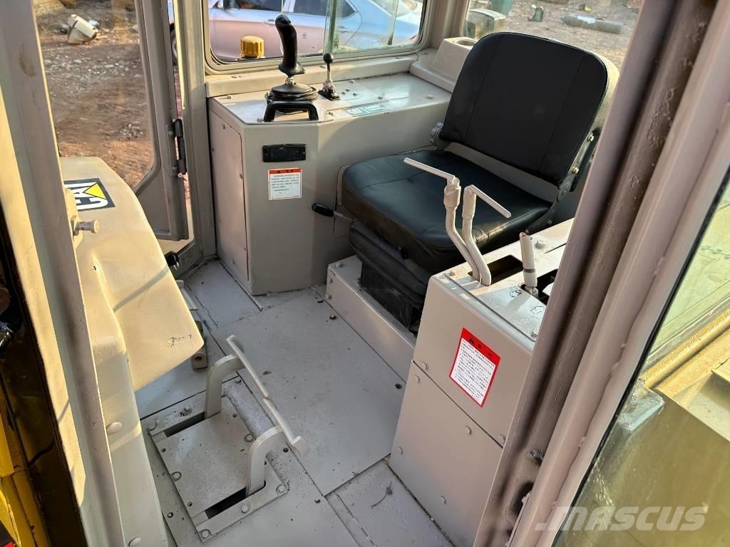 CAT D6G ブルドーザー