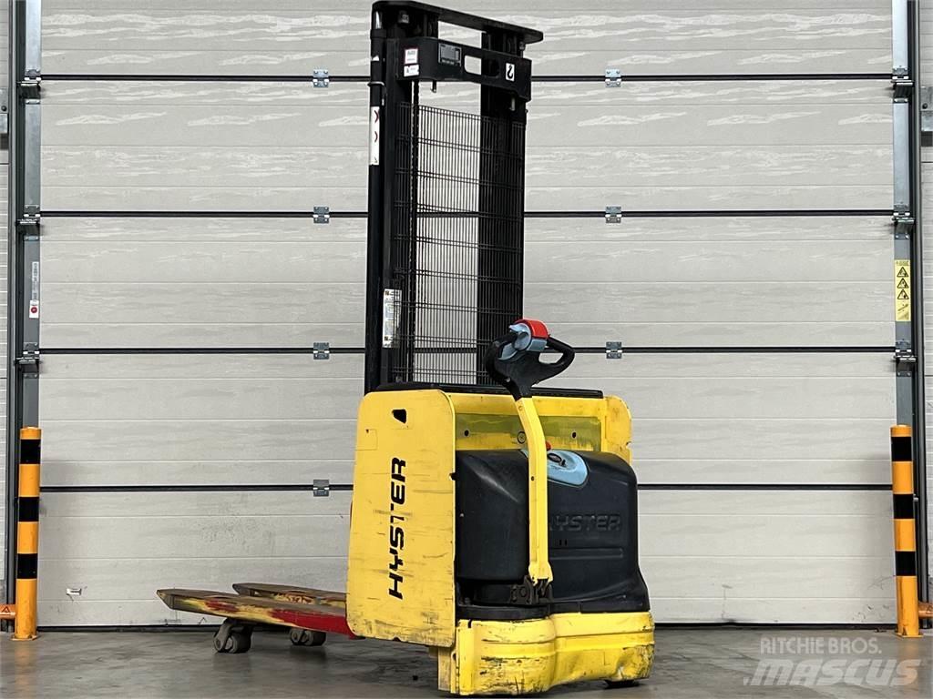 Hyster S1.6AC ウォーキンフォークリフト