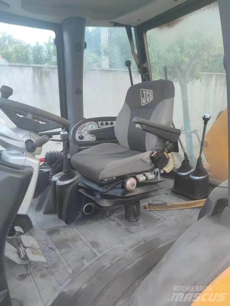 JCB 3 CX バックホーローダー