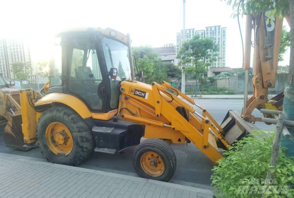 JCB 3 CX バックホーローダー