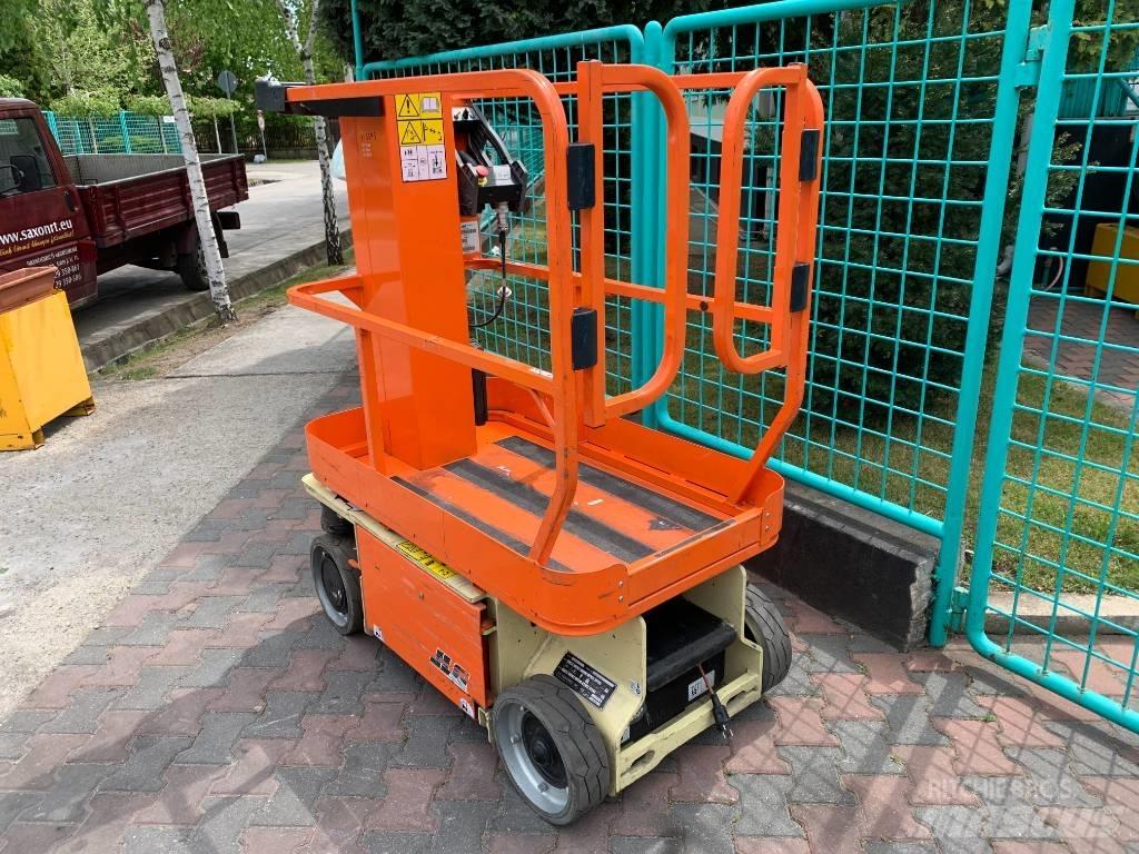 JLG 1230ES      V-3373 垂直昇降型リフト