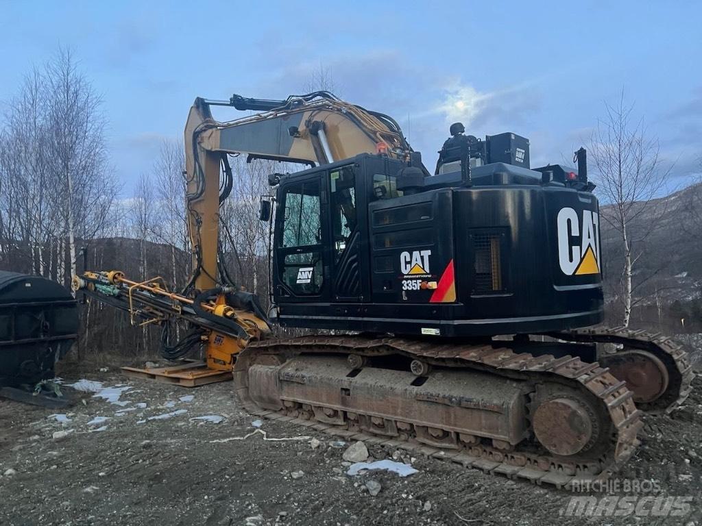 CAT 335 F L CR サーフェイスドリルリグ