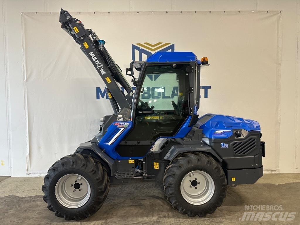 MultiOne 11.9 K 多目的ローダー