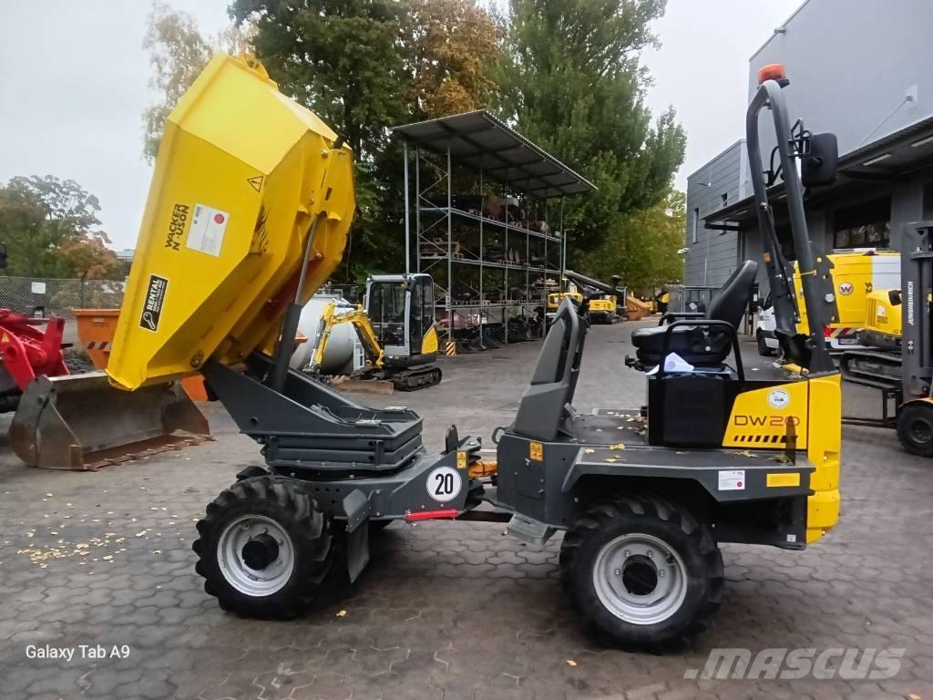 Wacker Neuson DW20 サイト　ダンプ