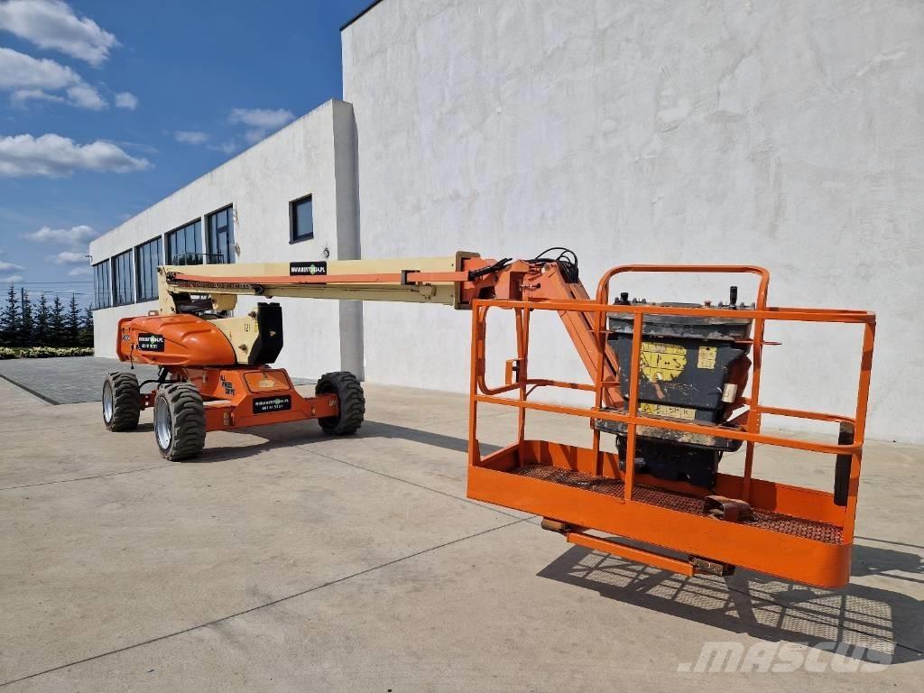 JLG M 600 JP R335 ブームリフト　屈伸型