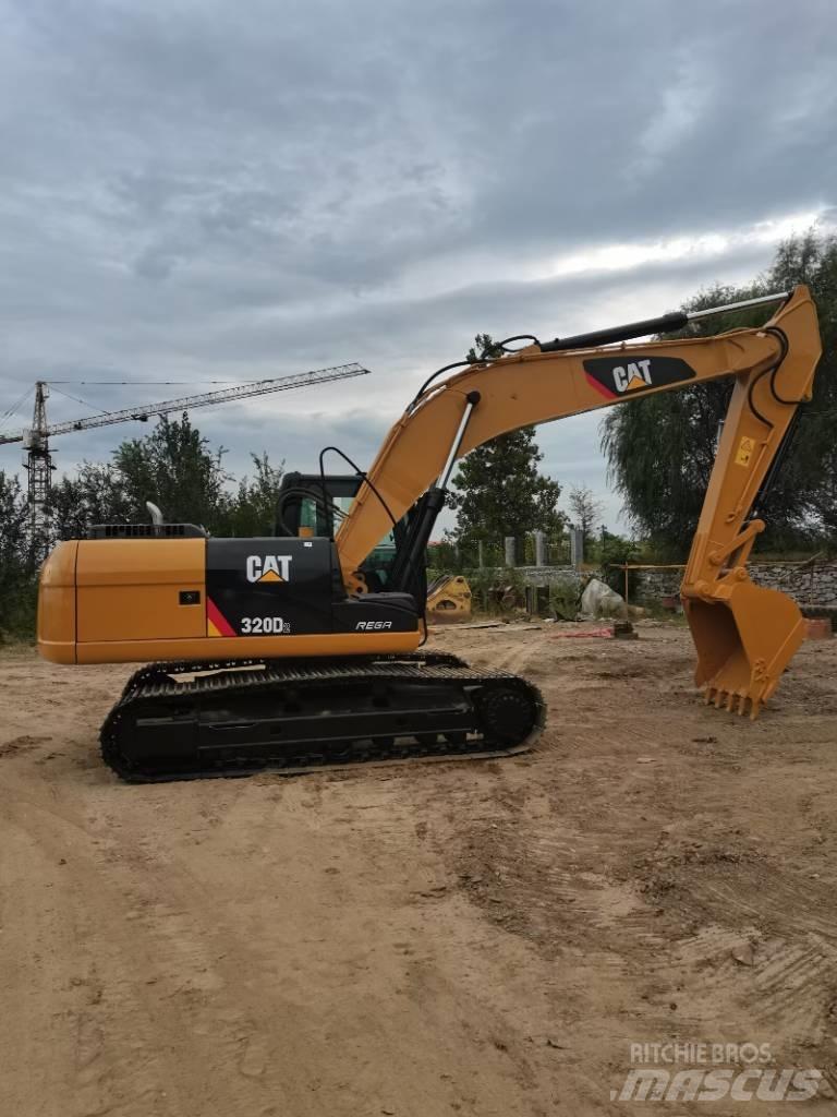 CAT 320 D 大型油圧ショベル12t以上（パワーショベル・ユンボ）