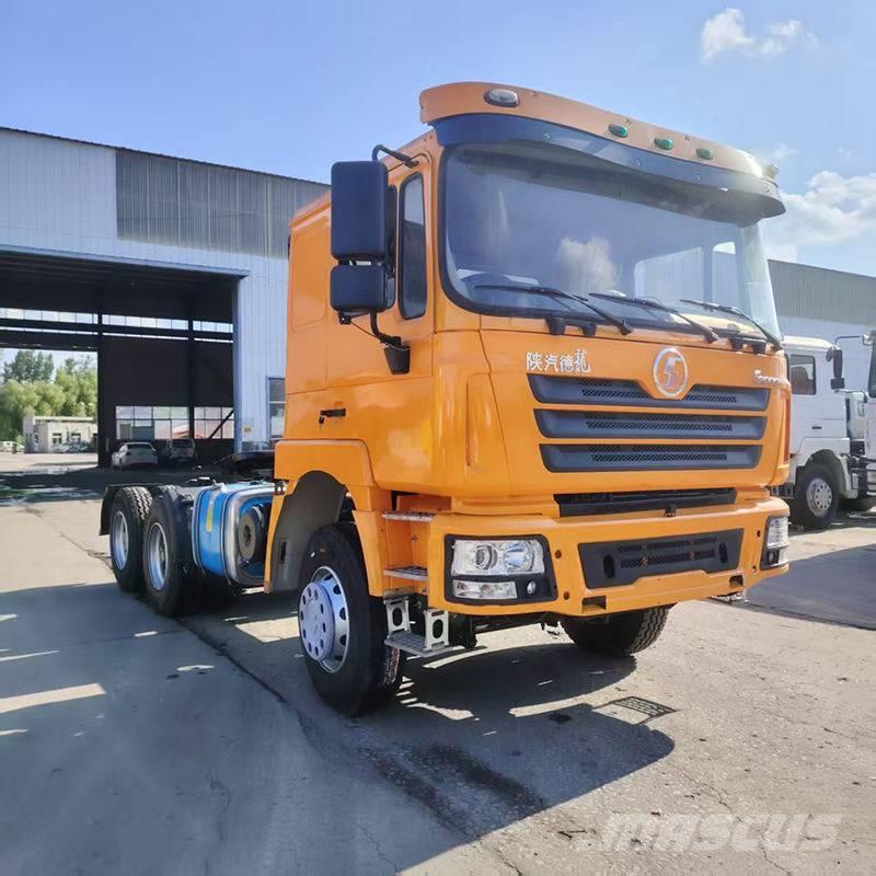 Shacman F 3000 中古トラクターヘッド | トレーラーヘッド