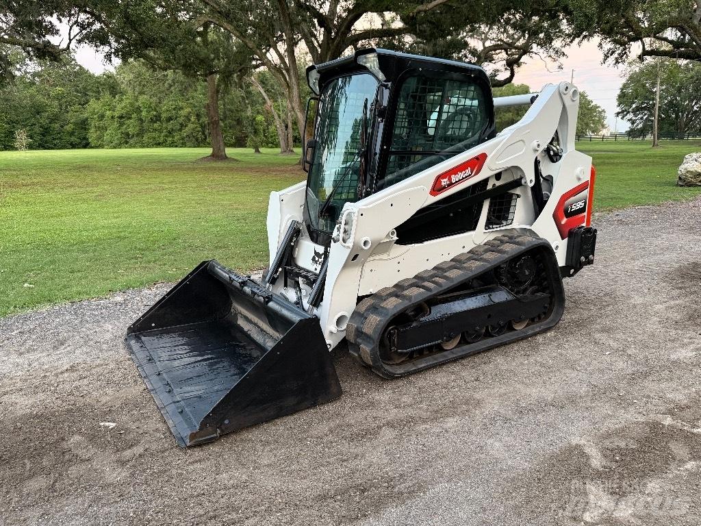 Bobcat T595 スキッドステアローダー