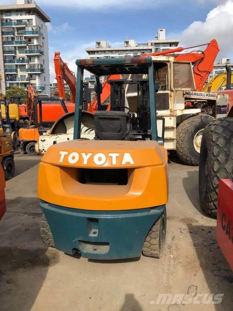 Toyota FD 50 ディーゼル・軽油
