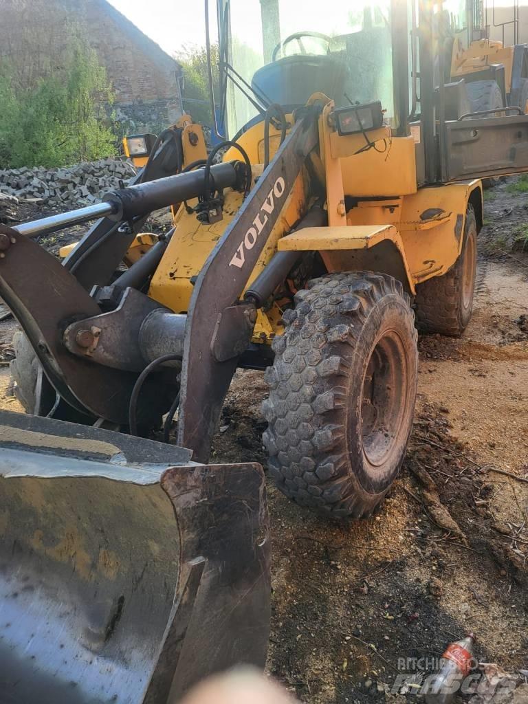 Volvo L 30 B ホイールローダー・タイヤショベル