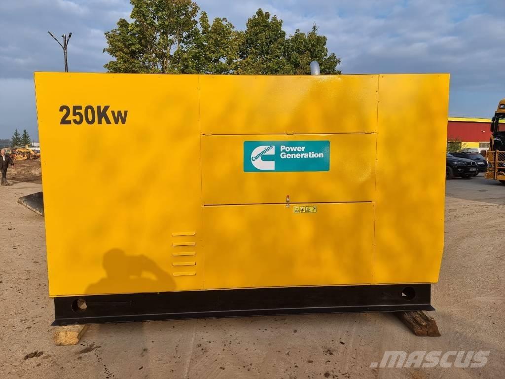 Cummins 250 KW ディーゼル発電機
