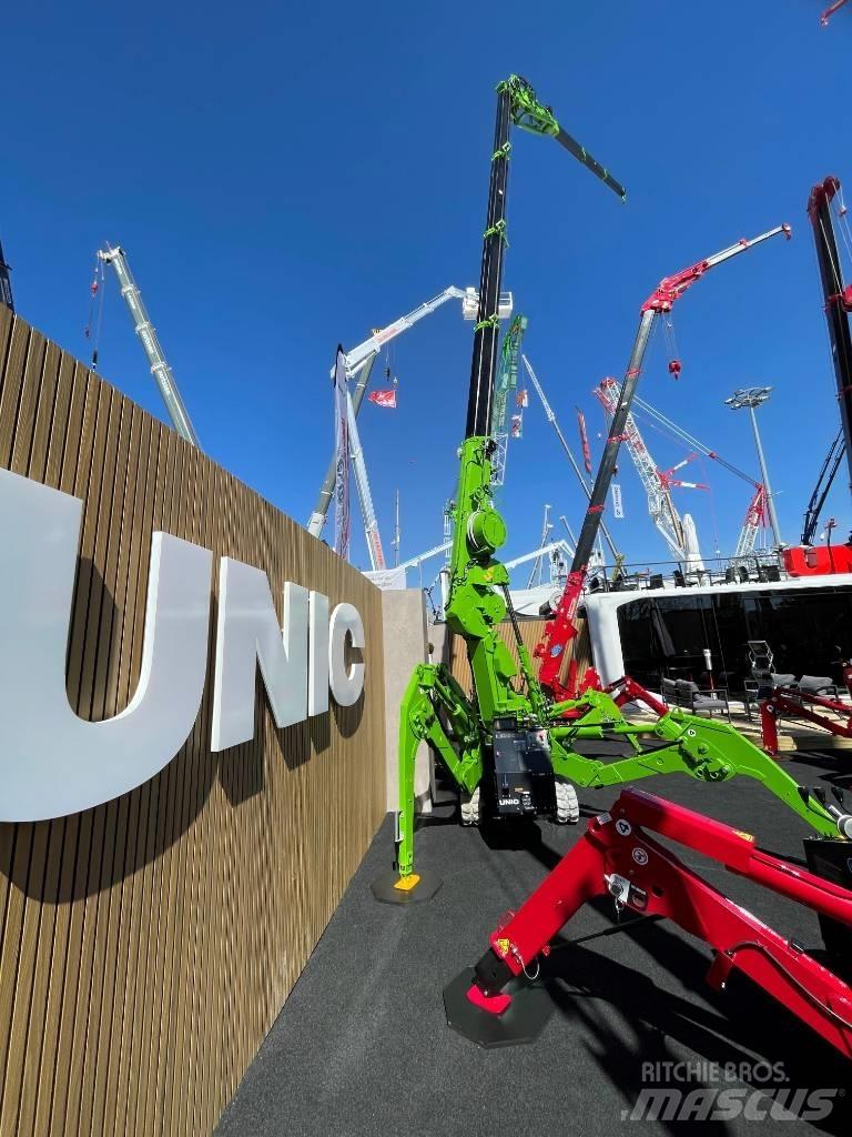 Unic UM445 POP-UP クローラクレーン