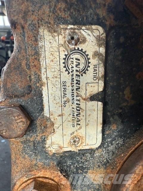 Terex TA9 GEARBOX トランスミッション