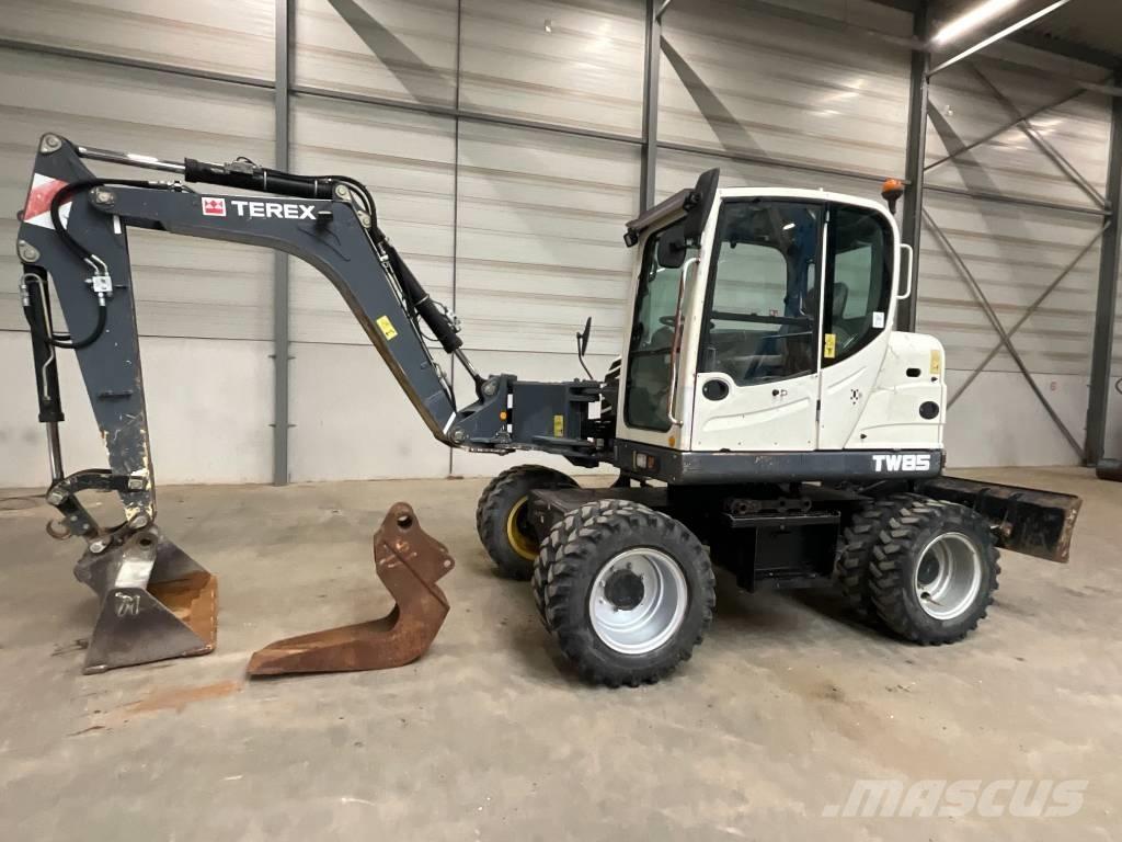 Terex TW 85 ホイール式油圧ショベル（パワーショベル・ユンボ・バックホー）