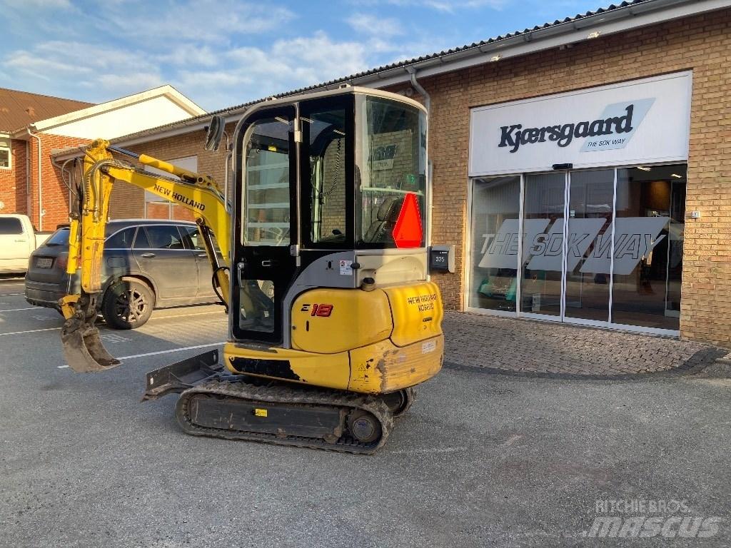 New Holland E 18 C ミニ油圧ショベル 7t以下（ミニユンボ・ミニディガー）
