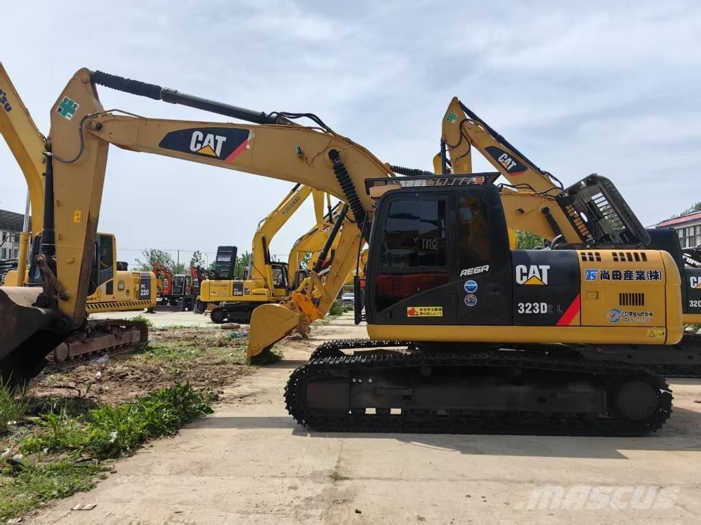 CAT 323 D 大型油圧ショベル12t以上（パワーショベル・ユンボ）