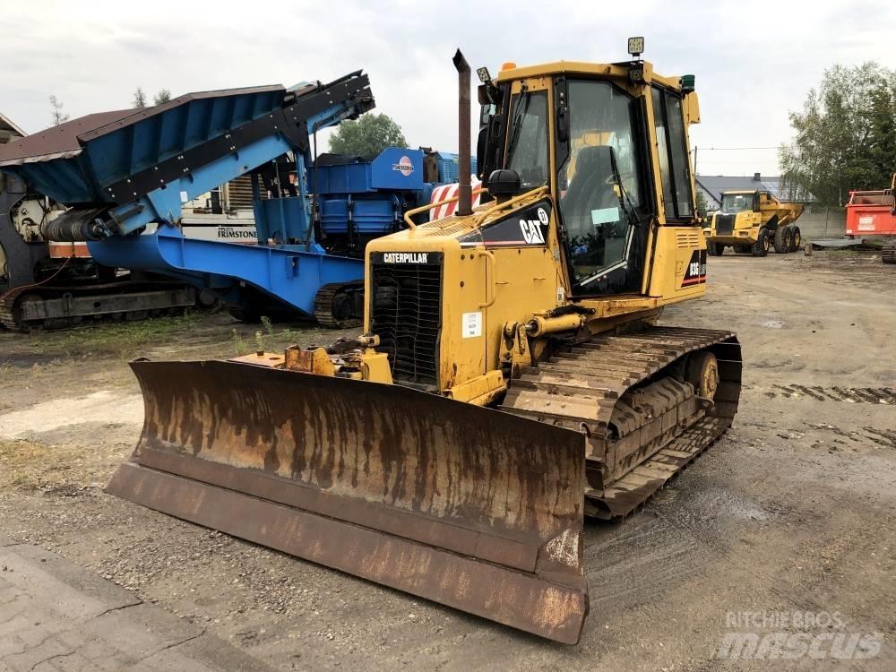 CAT D 3 G LGP ブルドーザー