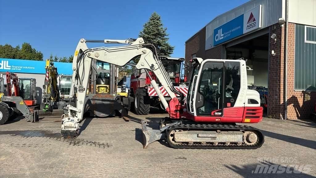 Takeuchi TB290 特殊油圧ショベル
