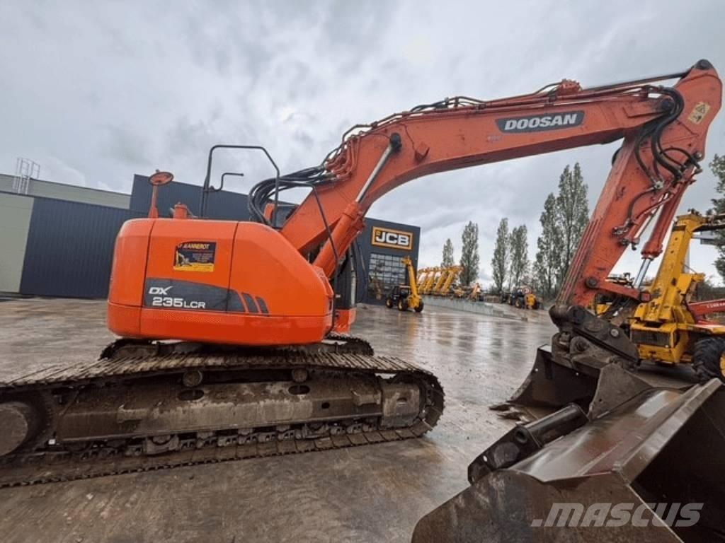 Doosan 235 LCR 大型油圧ショベル12t以上（パワーショベル・ユンボ）