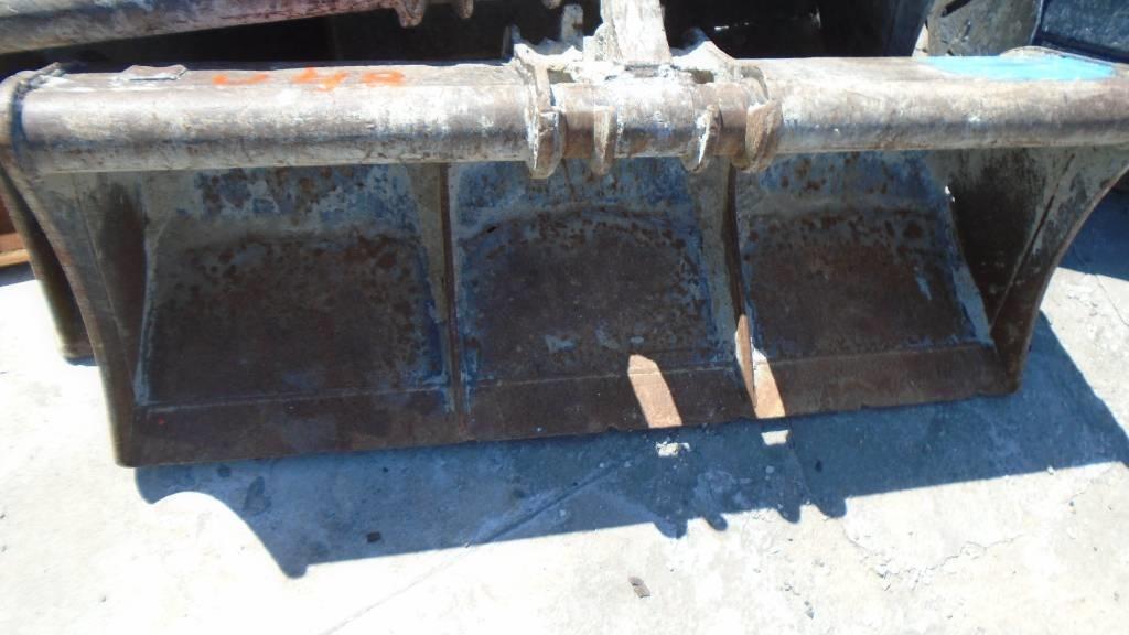 Kubota U 48-4 ミニ油圧ショベル 7t以下（ミニユンボ・ミニディガー）