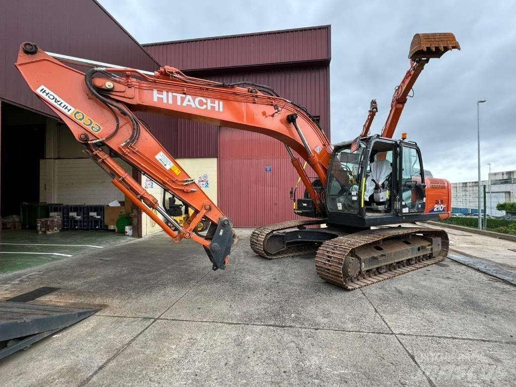 Hitachi ZX 210 LC-6 大型油圧ショベル12t以上（パワーショベル・ユンボ）