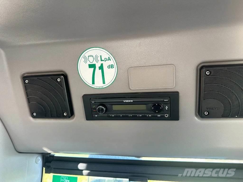 Volvo ECR 235 EL 大型油圧ショベル12t以上（パワーショベル・ユンボ）