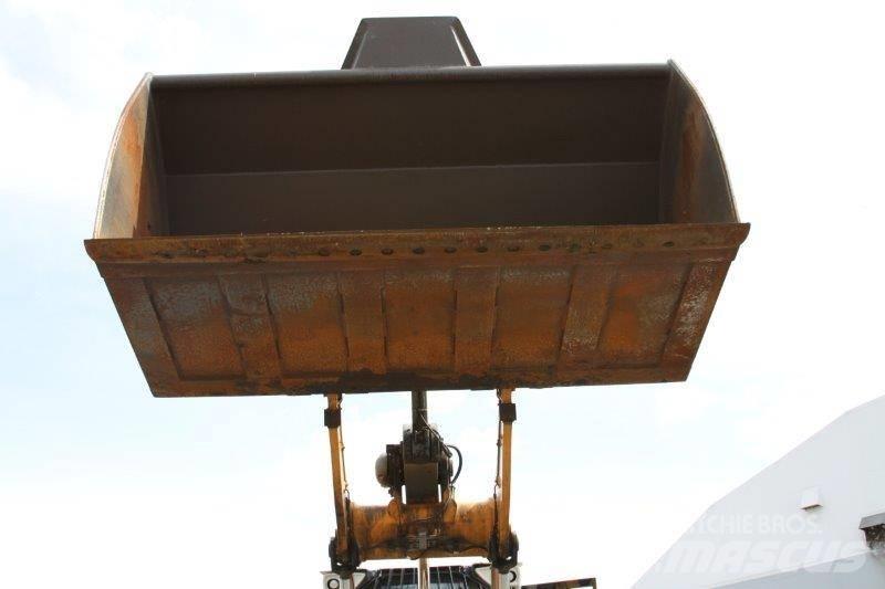 Liebherr L 576 ホイールローダー・タイヤショベル